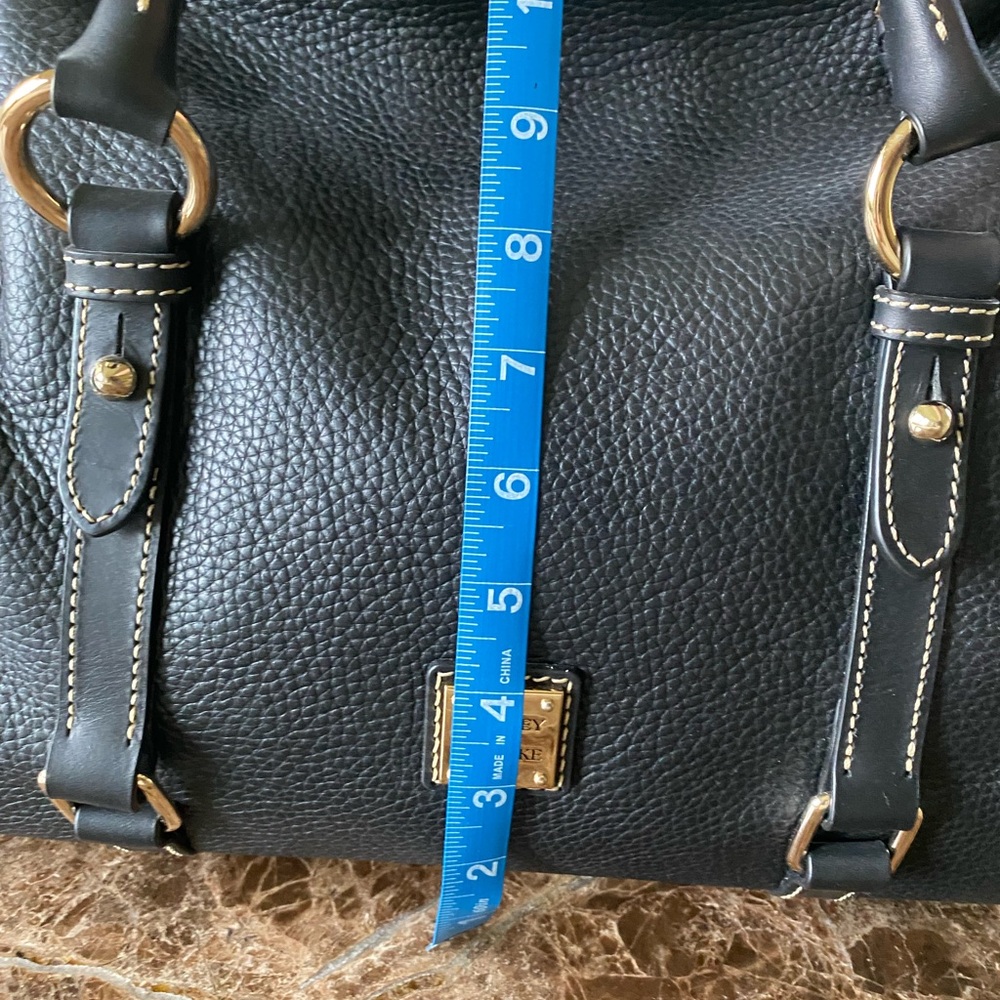 Dooney & Bourke EUC LARGE Black Pebbled Leather Satchel - Picture 8 of 10